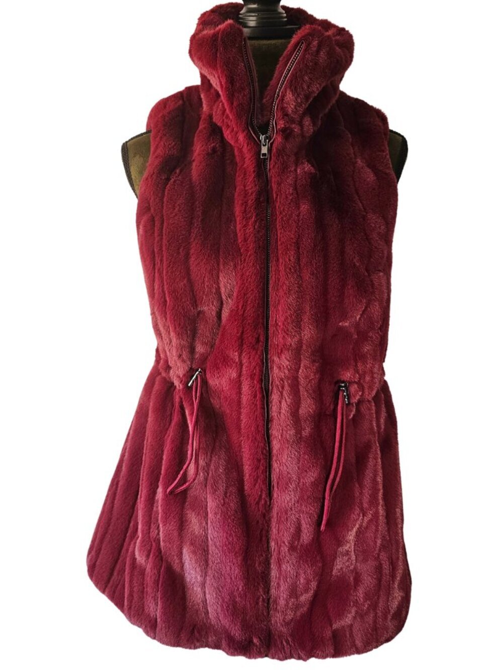 😍 NWT 😍 White House Black Market Luxe Faux Fur Vest, Port, Size S